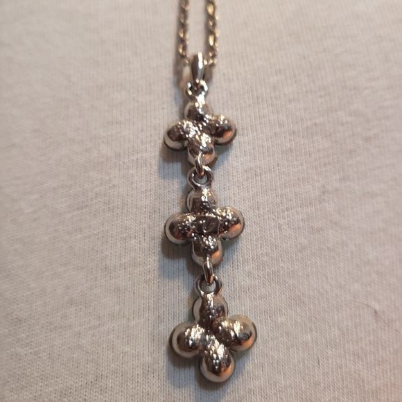 Necklace - Picture 3 of 4